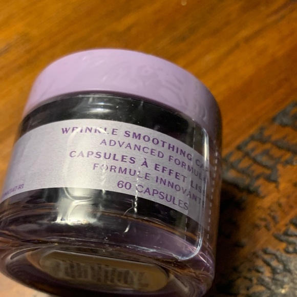 Meaningful Beauty wrinkle soothing capsules advance formula new unopened - Picture 2 of 2